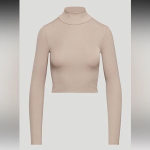 Wilfred Crop Only Turtleneck